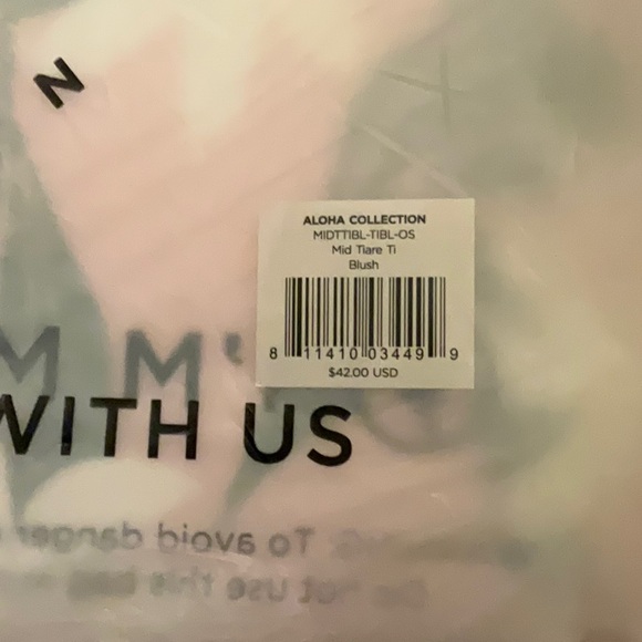 Aloha Collection - Picture 2 of 2